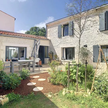 Maison Lagord, 4 Pieces, 4 Personnes - Fr-1-710-14 Lagord